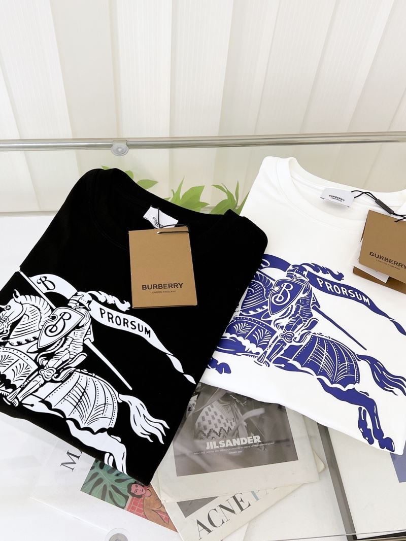 Burberry T-Shirts